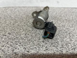 Клапан vvt-i Toyota ISIS ANM10 1AZ 15330-28020 3 ракурс