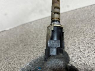 Клапан vvt-i Toyota NOAH AZR60 1AZFSE 15330-28020 4 ракурс