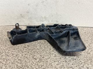 Крепление бампера левое переднее Toyota VOXY ZRR70, ZZR75 3ZR 52116-28160 5 ракурс