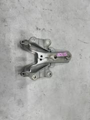 Запчасть петля капота Toyota KLUGER V