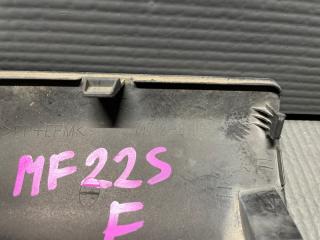 Заглушка бампера передняя Suzuki MR WAGON MF22S 71712-81J0 5 ракурс