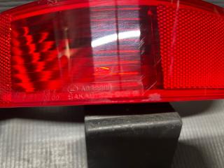 Катафот в бампер правый задний Mitsubishi OUTLANDER CW5W 4B12 8355A004, RCL-009 4 ракурс