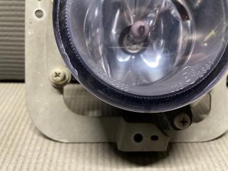 Туманка Mitsubishi DELICA D:5 CV1W, CV2W, CV4W, CV5W 4B12 0888 3 ракурс