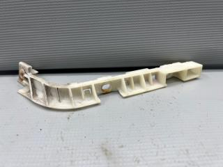 Крепление бампера левое переднее Nissan SERENA C25 MR20 62221-CY000 4 ракурс