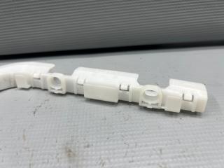 Крепление бампера левое переднее Nissan SERENA C25 MR20 62221-CY000 2 ракурс