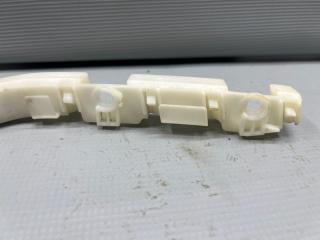 Крепление бампера левое переднее Nissan SERENA C25 MR20 62221 1GK0A 3 ракурс
