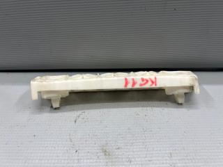 Крепление бампера правое переднее Nissan BLUEBIRD SYLPHY G11 4 ракурс