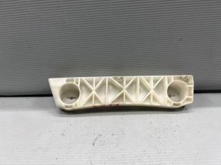 Запчасть крепление бампера переднее левое Nissan BLUEBIRD SYLPHY