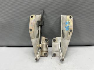 Петля капота Nissan PRESAGE U30 2 ракурс