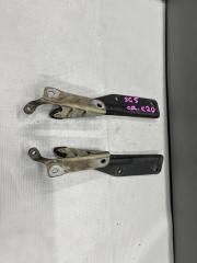 Петля капота Subaru FORESTER SG5 3 ракурс