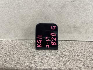 Запчасть заглушка бампера передняя Nissan BLUEBIRD SYLPHY