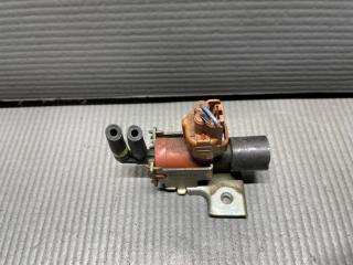 Вакуумный клапан Toyota MARK II, CRESTA, CHASER, ALTEZZA, CROWN GX100, GX105, GXE10, GXE15, GS151 1G 25860-46010 2 ракурс