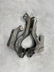 Петля капота Nissan MARCH K13 2 ракурс