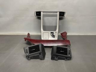 Консоль магнитофона Toyota ALPHARD контрактная Консоль магнитофона Toyota ALPHARD