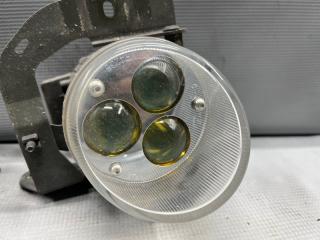 Туманка Nissan PRESAGE U31 P4235 3 ракурс Туманка Nissan PRESAGE U31 P4235 3 ракурс