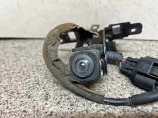 Камера переднего вида Nissan SERENA C25 MR20DE 284F1 1GK0B 2 ракурс Камера переднего вида Nissan SERENA C25 MR20DE 284F1 1GK0B 2 ракурс