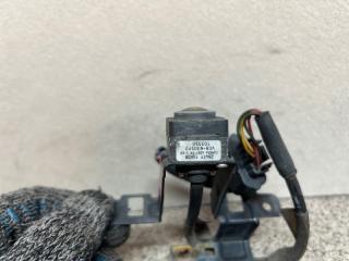 Камера переднего вида Nissan SERENA C25 MR20DE 284F1 1GK0B 5 ракурс