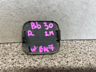 Заглушка бампера задняя Toyota bB NCP30, NCP31, NCP35 1NZ 52152-52020 3 ракурс