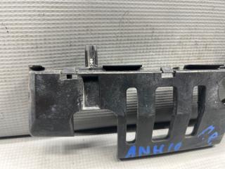 Крепление бампера правое переднее Toyota ALPHARD ANH10, ANH15, MNH10, MNH15 2AZ, 1MZ 5211558010 2 ракурс