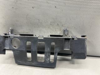 Крепление бампера левое переднее Toyota ALPHARD ANH10, ANH15, MNH10, MNH15 2AZ, 1MZ 5211658010, 52116-58010 3 ракурс