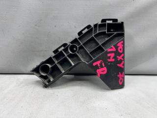 Крепление бампера правое переднее Toyota VOXY ZRR70, ZRR75 3ZR 52115-28160 1 ракурс
