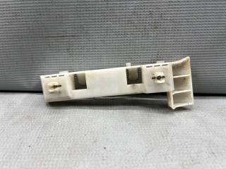 Крепление бампера левое переднее Nissan TEANA J31 VQ23 622209Y000 3 ракурс