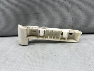 Запчасть крепление бампера переднее левое Nissan TEANA