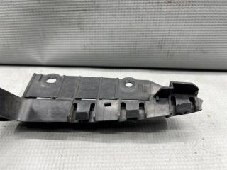 Крепление бампера левое заднее Honda MOBILIO GB1, GB2 L15A 71598SCC003 3 ракурс