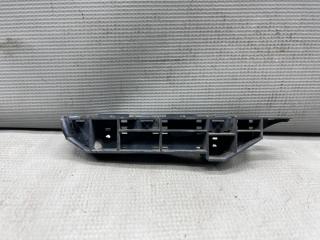 Крепление бампера левое переднее Honda MOBILIO GB1, GB2 L15A 71198SCC013 1 ракурс