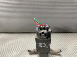 Мотор бачка омывателя Toyota COROLLA SPACIO NZE121, NZE124, ZZE122, ZZE124 1NZ, 1ZZ 85330-20460 2 ракурс