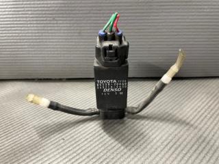 Мотор бачка омывателя Toyota COROLLA SPACIO NZE121, NZE124, ZZE122, ZZE124 1NZ, 1ZZ 85330-20460 1 ракурс