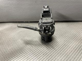 Мотор бачка омывателя Toyota PRIUS ZVW30 2ZR-FAE 85330-21010 1 ракурс