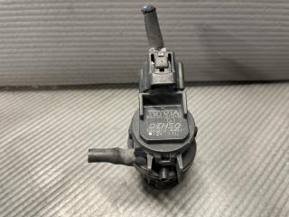 Мотор бачка омывателя Toyota COROLLA AXIO NZE141, NZE144, ZRE142, ZRE144 1NZ, 1NR, 2ZR 85330-21010 2 ракурс