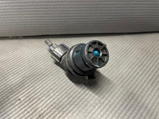 Мотор бачка омывателя Toyota COROLLA AXIO NZE141, NZE144, ZRE142, ZRE144 1NZ, 1NR, 2ZR 85330-21010 3 ракурс