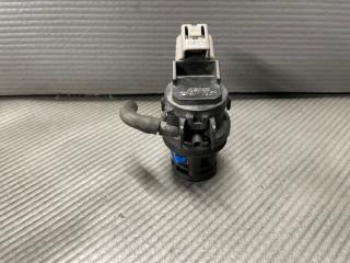 Мотор бачка омывателя Toyota WISH ZGE20, ZGE21, ZGE25 2ZR, 3ZR 860310-9120 1 ракурс