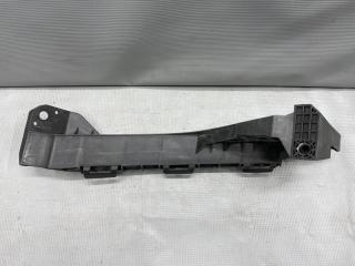 Крепление бампера правое переднее Honda FREED SPIKE GB3 L15A 2 ракурс