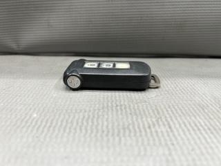 Ключ зажигания Mitsubishi DELICA D:5 CV5W 4B12 2 ракурс