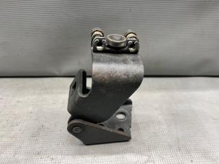 Ролик раздвижной двери правый задний Honda STEPWGN RK1, RK2, RK3, RK4, RK5 R20A 72520SZWJ01 2 ракурс
