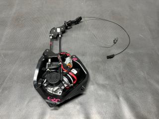 Доводчик двери задний правый Nissan SERENA