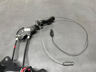 Доводчик двери правый задний Nissan SERENA C25, CC25, CNC25, NC25 MR20 97930-CY00A 4 ракурс