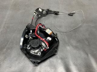 Доводчик двери задний правый Nissan SERENA