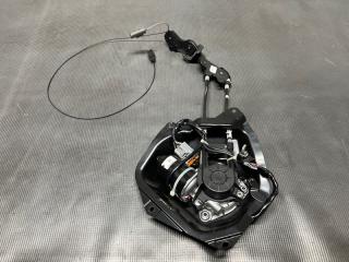 Доводчик двери задний левый Nissan SERENA