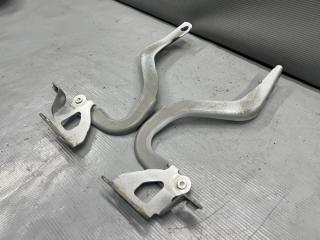 Петля капота Daihatsu TANTO L375S KF Петля капота Daihatsu TANTO L375S KF