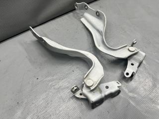 Петля капота Subaru XV GPE FB20 3 ракурс