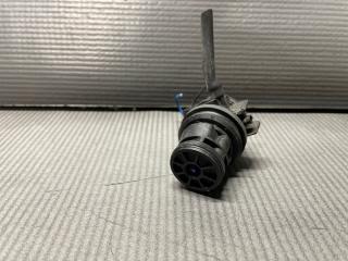 Мотор бачка омывателя Toyota PRIUS NHW20 1NZ-FXE 85330-21010 2 ракурс