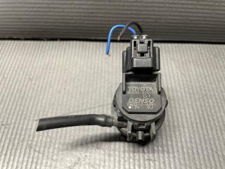 Мотор бачка омывателя Toyota PRIUS NHW20 1NZ-FXE 85330-21010 3 ракурс