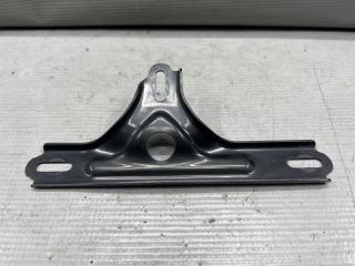 Крепление Toyota PRIUS ZVW30 2ZR 2 ракурс