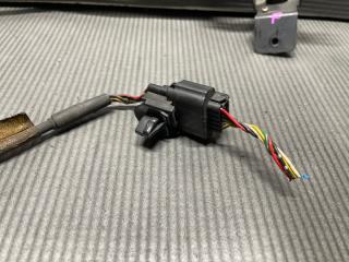 Камера переднего вида Nissan ELGRAND E52, PE52, PNE52, TE52, TNE52 QR25 284F1 1JB1A 5 ракурс