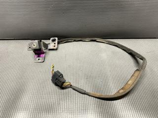 Камера переднего вида Nissan ELGRAND