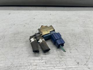 Вакуумный клапан Nissan TEANA J31 VQ23 14930AH100, FDBD100 2 ракурс